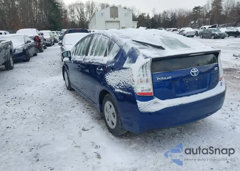 2010 Toyota Prius Iii z USA, uszkodzony, nr VIN JTDKN3DU2A0151254
